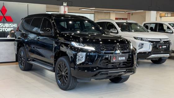MITSUBISHI PAJERO SPORT 2.4 16V MIVEC TURBO DIESEL LEGEND BLACK AWD AUTOMÁTICO MITSUBISHI PAJERO SPORT 2.4 16V MIVEC TURBO DIESEL LEGEND BLACK AWD AUTOMÁTICO